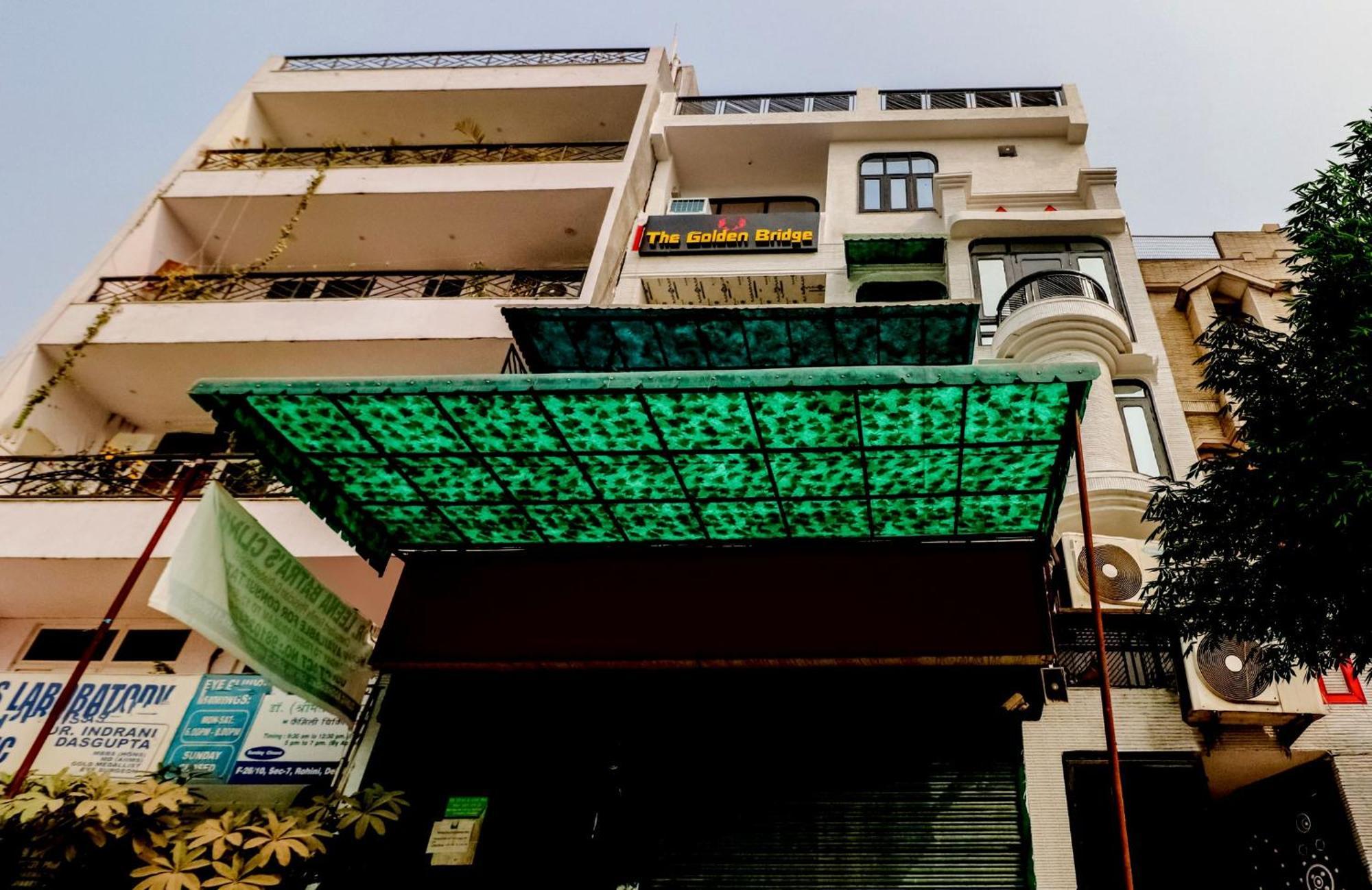 Golden Bridge Hotel New Delhi Exterior photo
